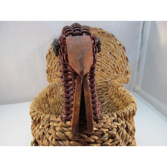 Vintage Woven Wicker and Wood Turkey Basket - Picture 10 of 12
